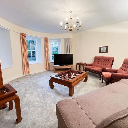 Spacious Flat Sleeps 8 Near Princes Street EDI Eksteriør billede