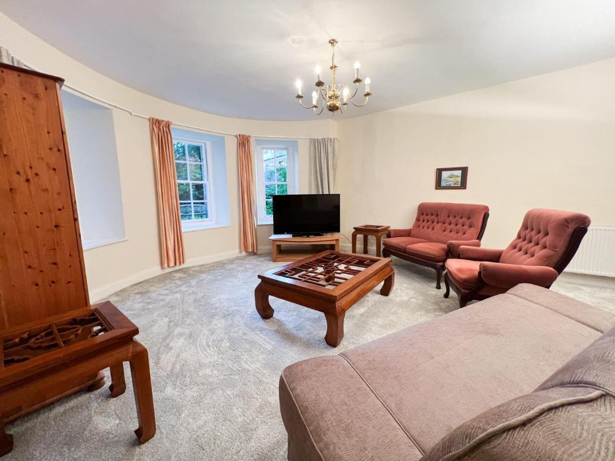 Spacious Flat Sleeps 8 Near Princes Street EDI Eksteriør billede