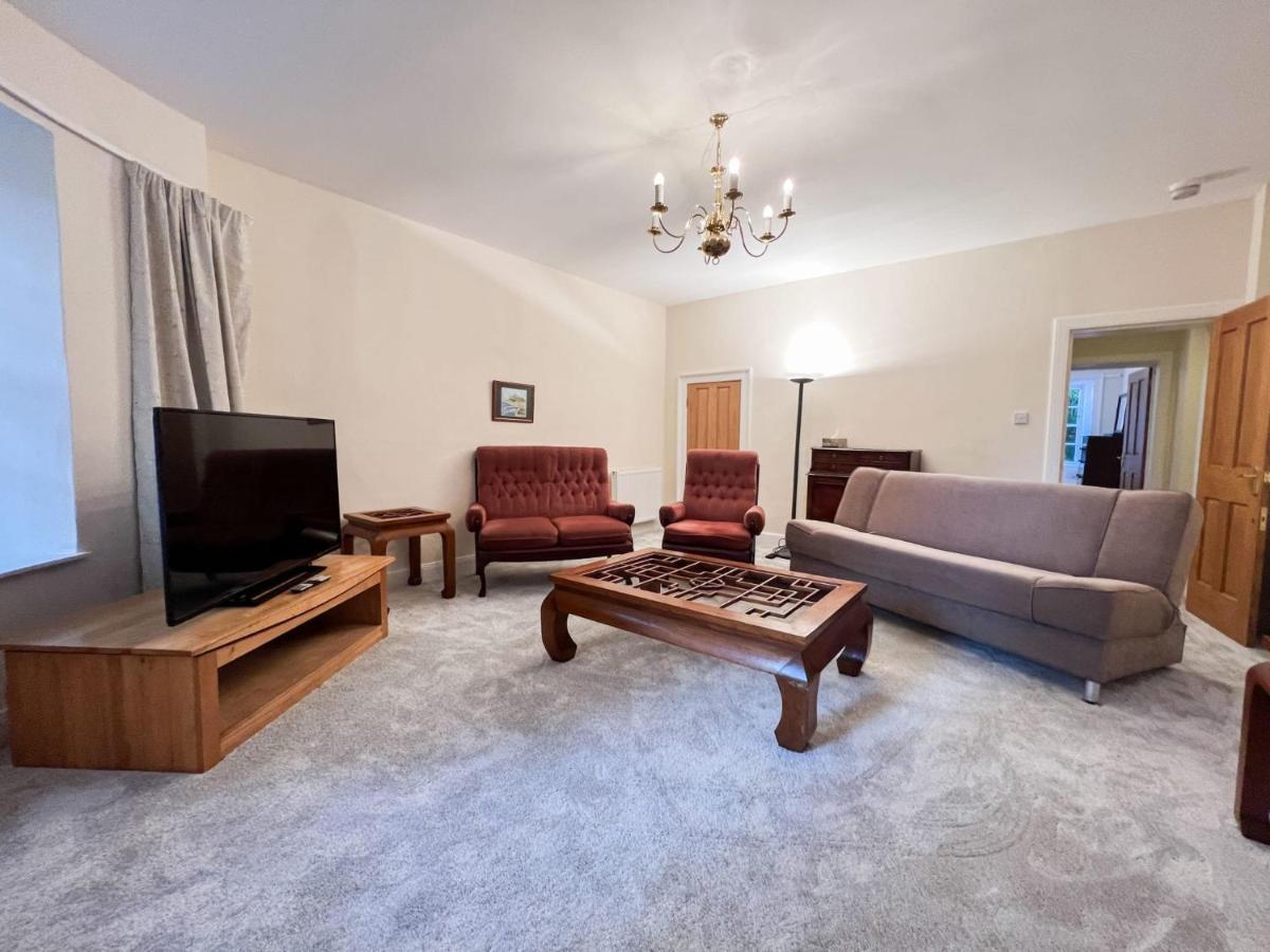 Spacious Flat Sleeps 8 Near Princes Street EDI Eksteriør billede